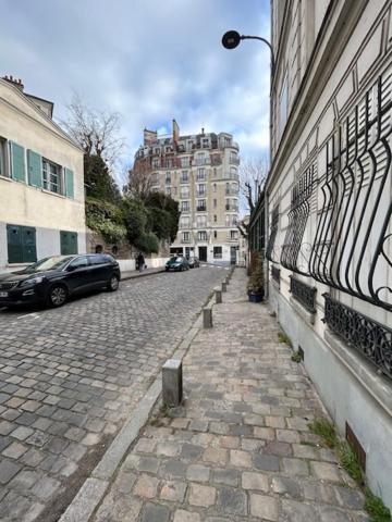 Paris Sacre Coeur Montmartre Et Tour Eiffel, 8 People, Apartment Luaran gambar