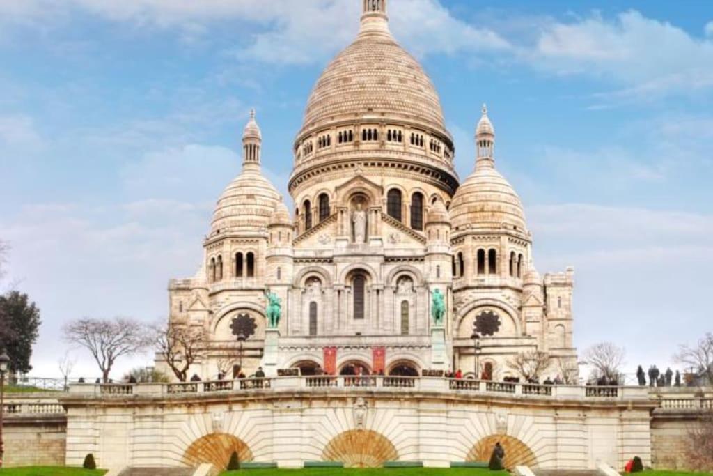 Paris Sacre Coeur Montmartre Et Tour Eiffel, 8 People, Apartment Luaran gambar
